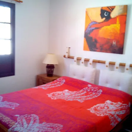 With 3 Bedrooms In With Private Pool Furnished Terrace And Wifi 1 Km From The Beach Vila Costa Teguise